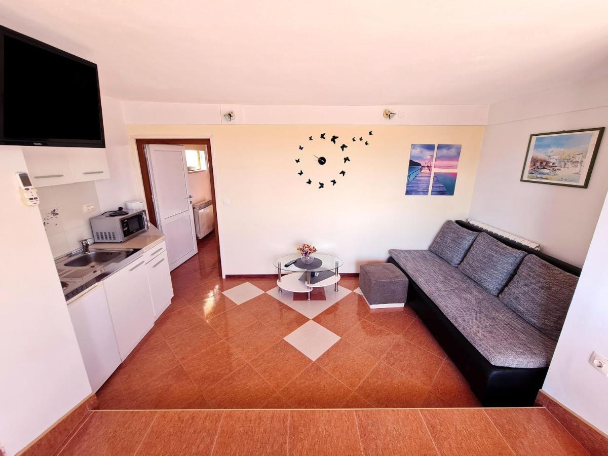 Guesthouse Casa Barbaro Rovinjsko Selo Eksteriør billede
