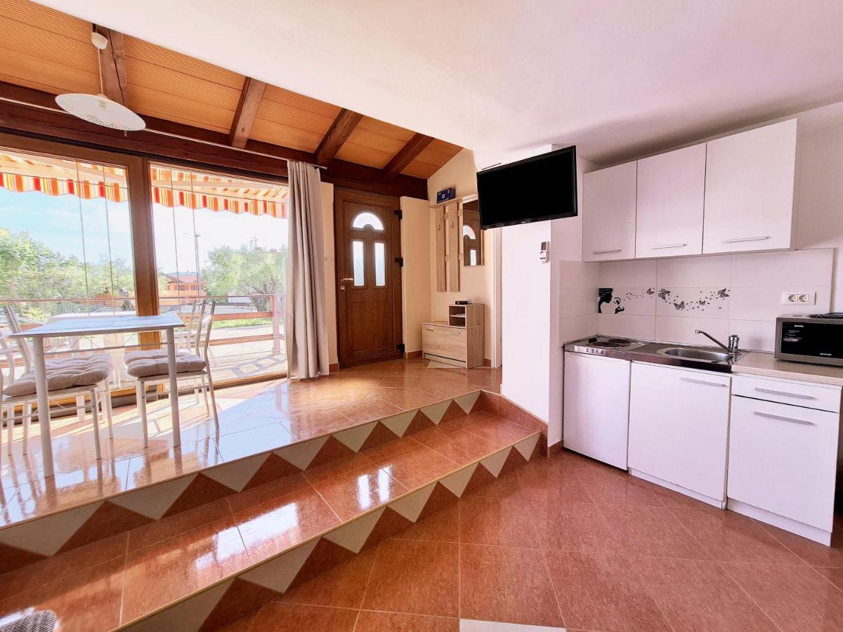 Guesthouse Casa Barbaro Rovinjsko Selo Eksteriør billede