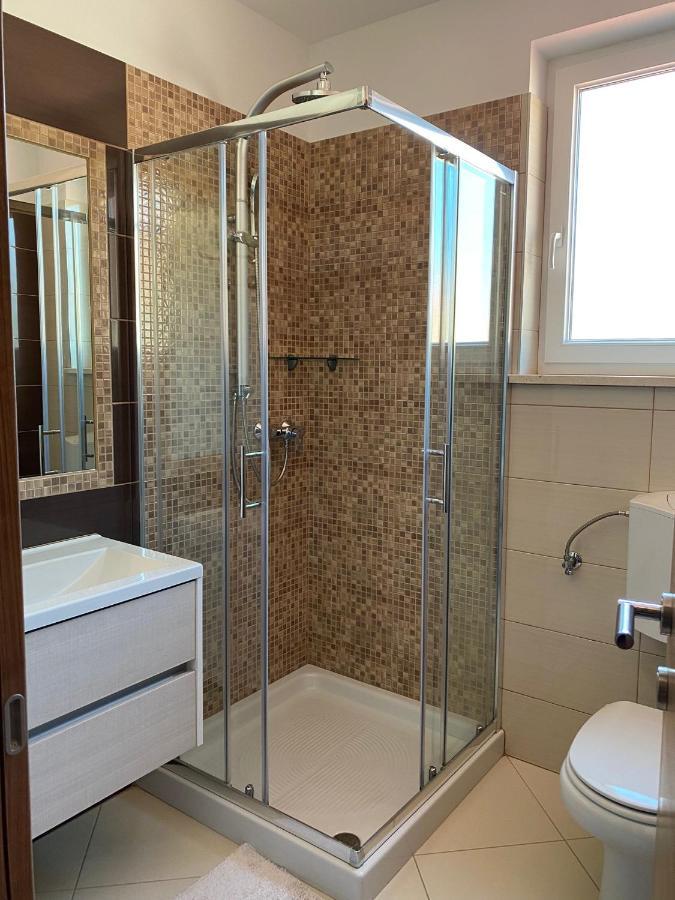 Guesthouse Casa Barbaro Rovinjsko Selo Eksteriør billede